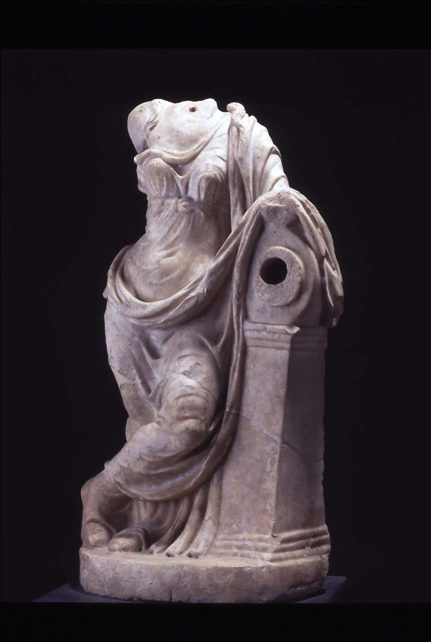 Statuetta di Ninfa; ornamento di fontana. Da Milano, inizi III secolo d.C. Le vie dell'acqua.